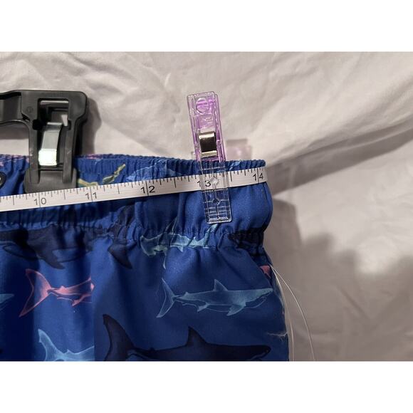 Crown & Ivy Boy's Swim Trunks Sharks Size Large (Size 12) New With Tags (Z-2) - Picture 8 of 10